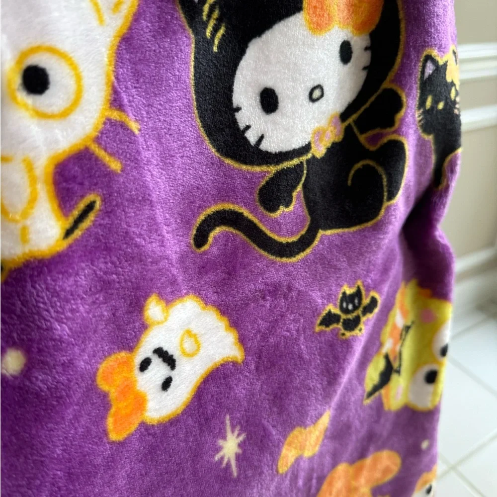 Hello Kitty And Friends Halloween Blanket Purple Silk Touch Throw